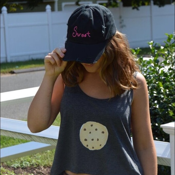 “Sweet” Hat - Picture 3 of 7